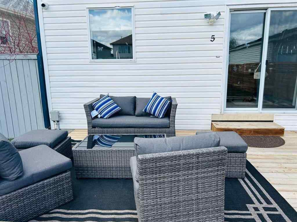 MLS® A2266088 - 5 Coville Gardens NE in Coventry Hills Calgary, Residential