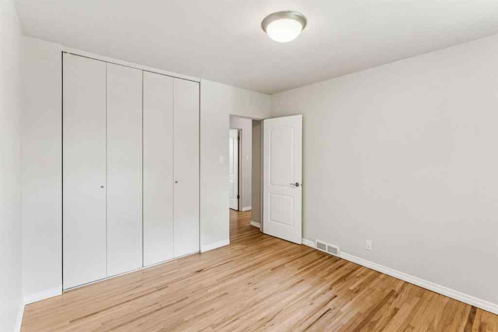 MLS® A2266089 - 439 Hendon Drive NW in Highwood Calgary, Residential