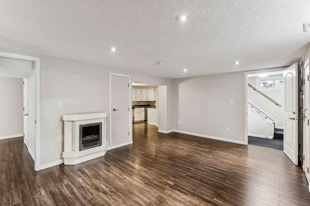 MLS® A2266089 - 439 Hendon Drive NW in Highwood Calgary, Residential
