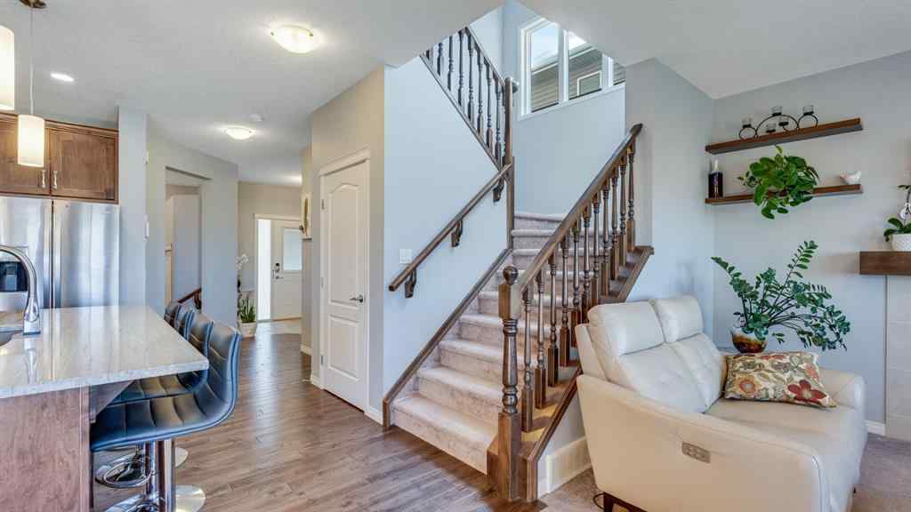 MLS® A2266091 - 343 Hillcrest Heights SW in Hillcrest Airdrie, Residential