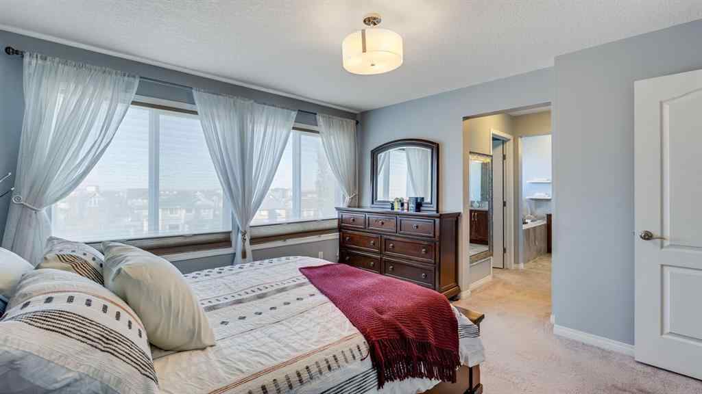 MLS® A2266091 - 343 Hillcrest Heights SW in Hillcrest Airdrie, Residential