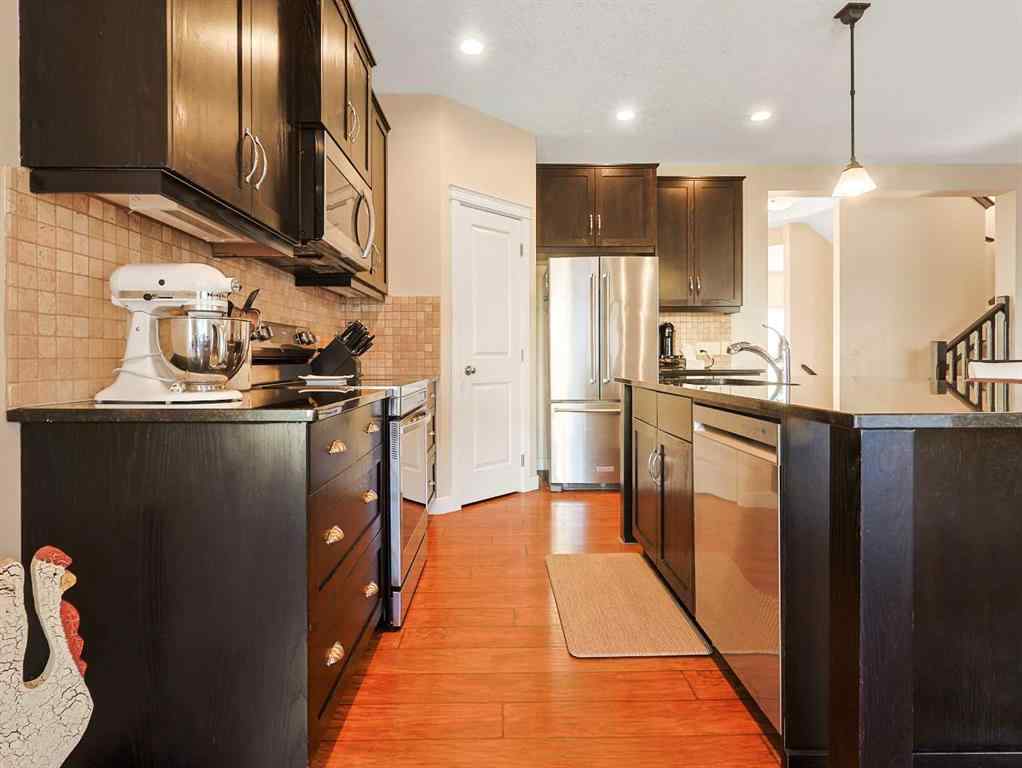 MLS® A2266095 - 50 Elgin Meadows Green SE in McKenzie Towne Calgary, Residential