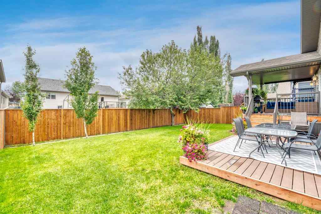 MLS® A2266096 - 196 Camden Place  in Cambridge Glen Strathmore, Residential