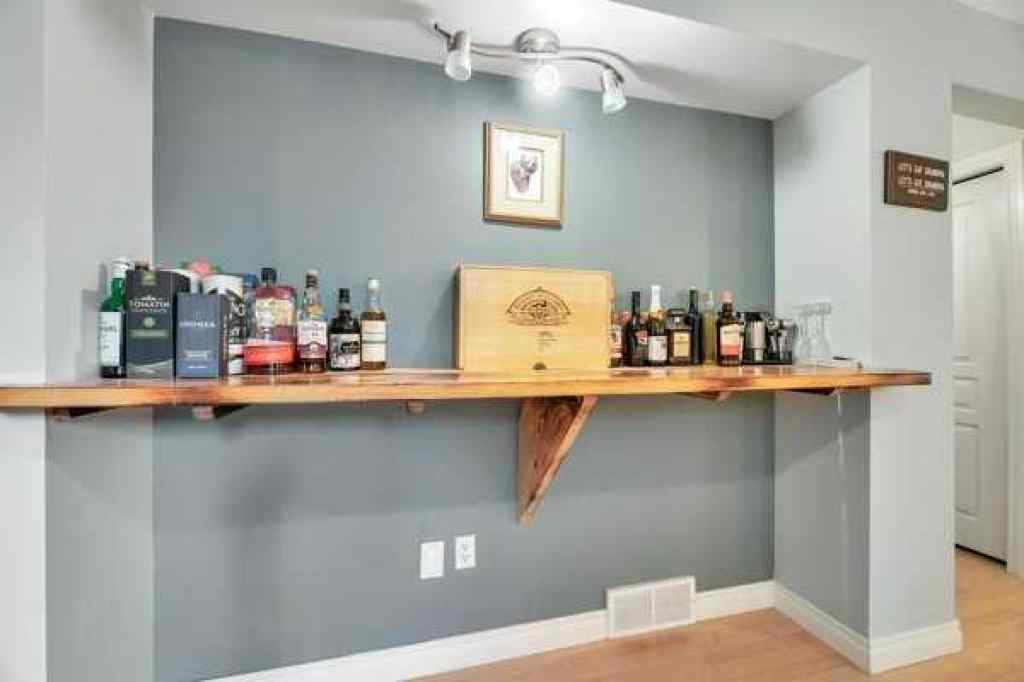 MLS® A2266096 - 196 Camden Place  in Cambridge Glen Strathmore, Residential