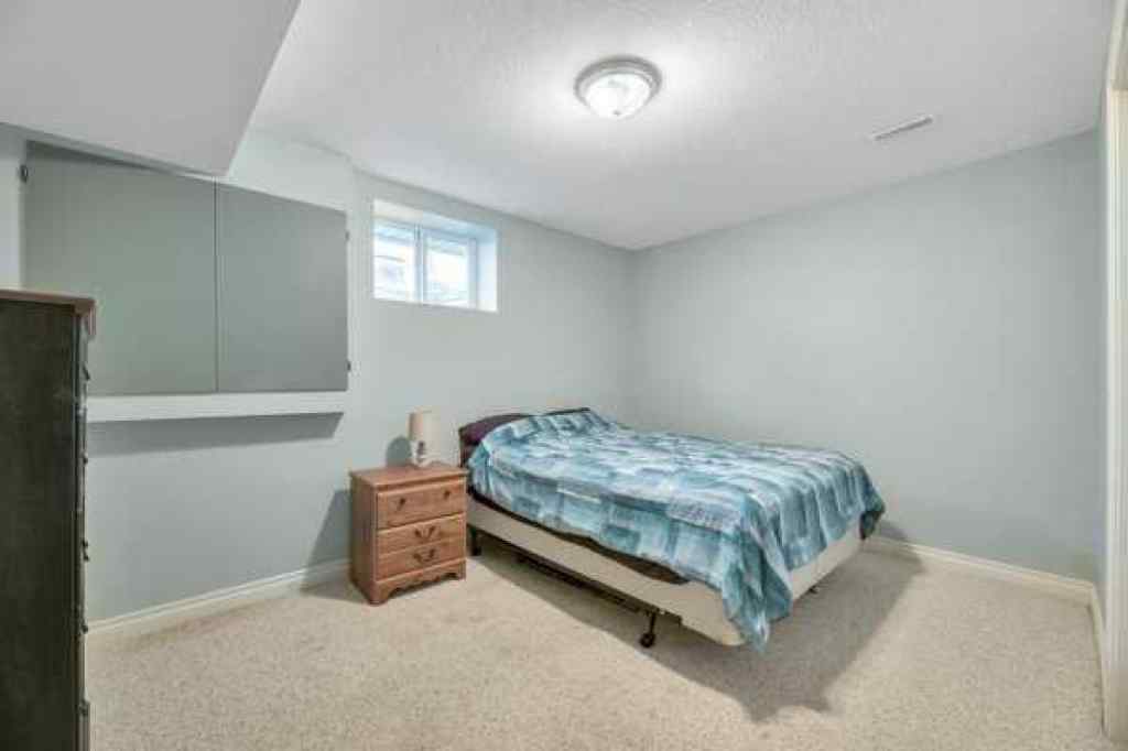 MLS® A2266096 - 196 Camden Place  in Cambridge Glen Strathmore, Residential