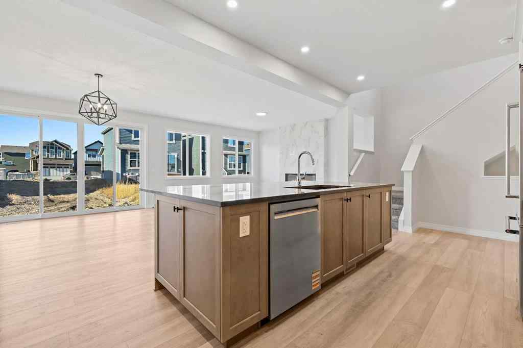 MLS® A2266097 - 368 Magnolia Crescent SE in Mahogany Calgary, Residential