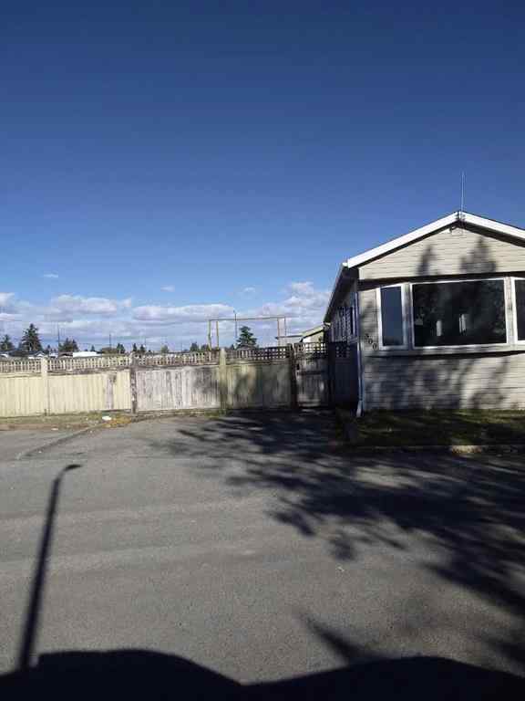 MLS® A2266100 - Unit #300 6220 17 Avenue SE in Red Carpet Calgary, Mobile