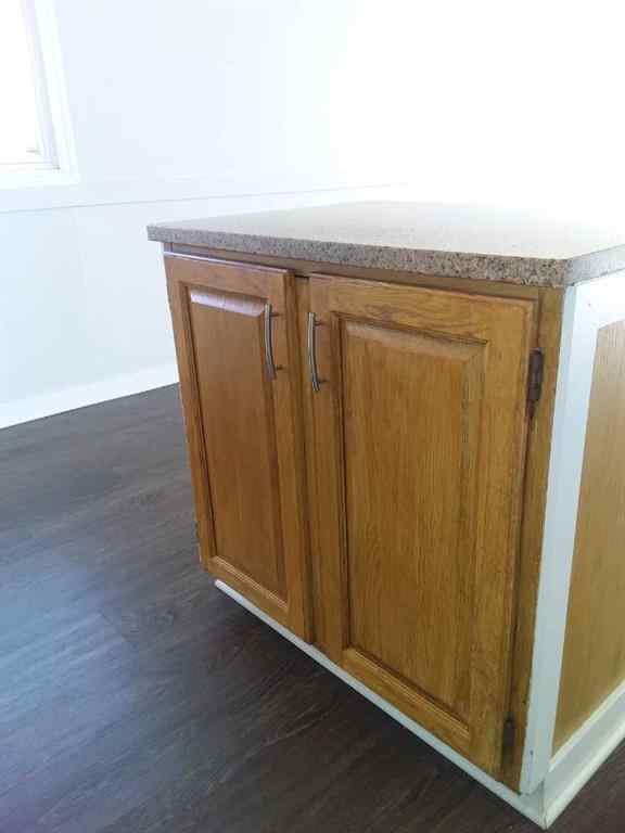 MLS® A2266100 - Unit #300 6220 17 Avenue SE in Red Carpet Calgary, Mobile