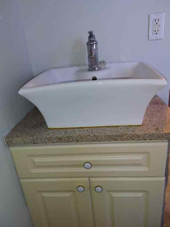 MLS® A2266100 - Unit #300 6220 17 Avenue SE in Red Carpet Calgary, Mobile