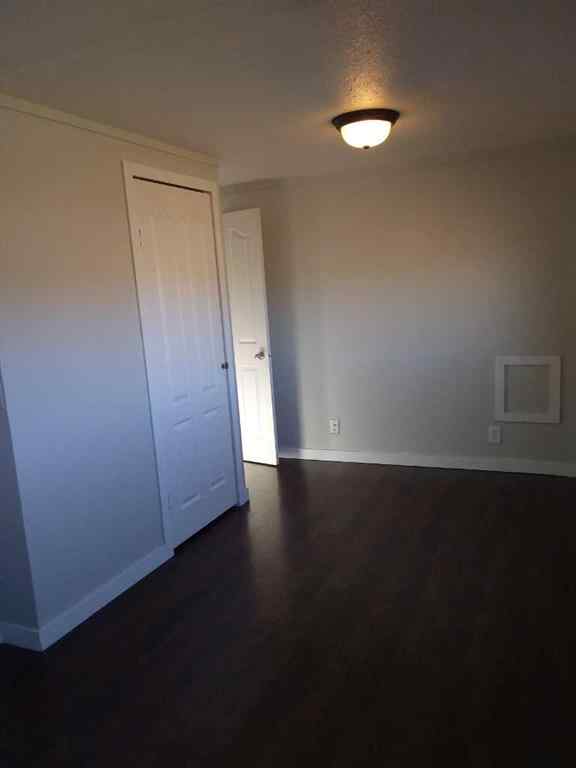 MLS® A2266100 - Unit #300 6220 17 Avenue SE in Red Carpet Calgary, Mobile