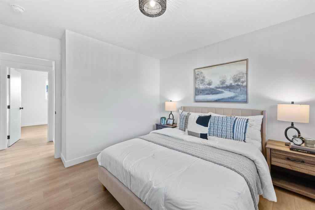 MLS® A2266101 - 124 Gainsborough Drive SW in Glamorgan Calgary, Residential