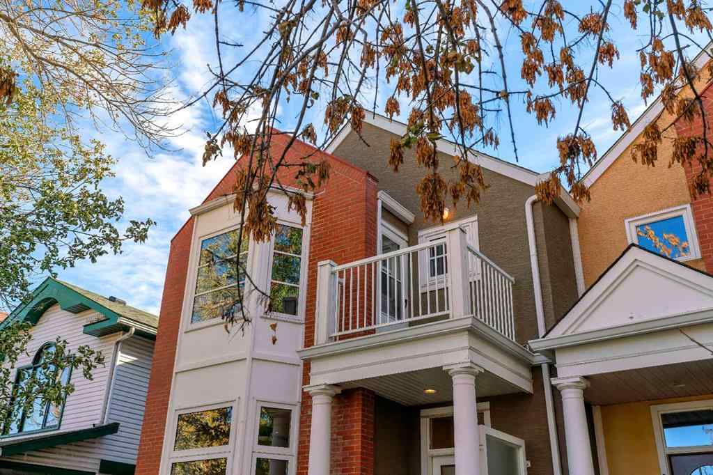 MLS® A2266107 - 2215 2 Avenue NW in West Hillhurst Calgary, Residential