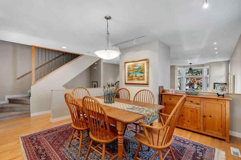 MLS® A2266107 - 2215 2 Avenue NW in West Hillhurst Calgary, Residential