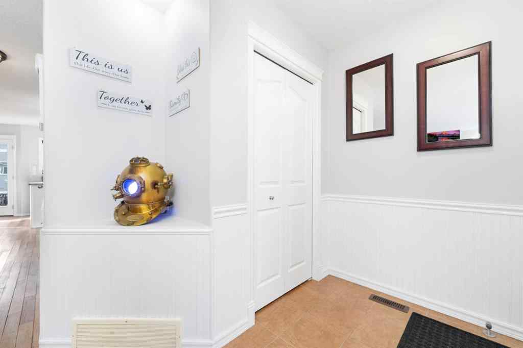 MLS® A2266108 - 114 Silverado Saddle Crescent SW in Silverado Calgary, Residential