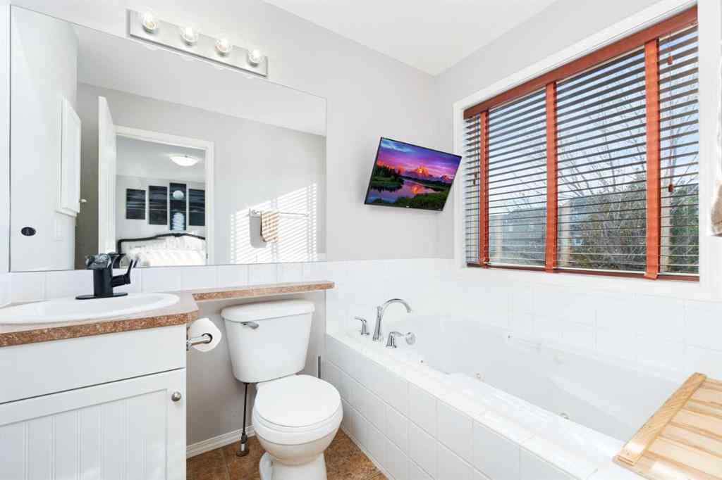 MLS® A2266108 - 114 Silverado Saddle Crescent SW in Silverado Calgary, Residential