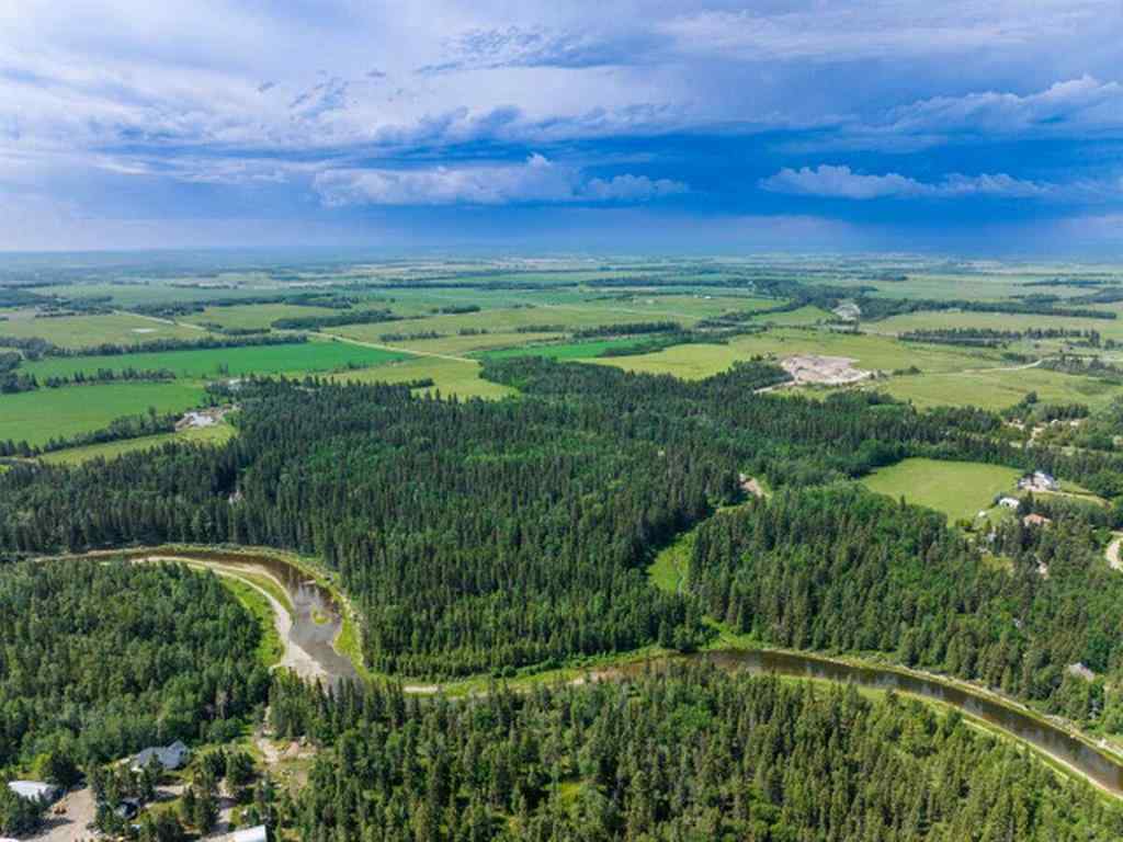 MLS® A2266109 -  NW 5-35-2-5   in Silver Lagoon Rural Red Deer County, Land