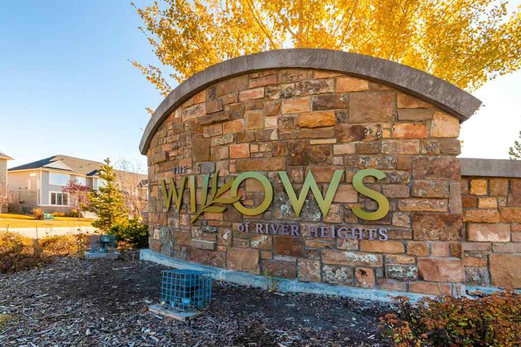 MLS® A2266115 - 156 Willow Street  in The Willows Cochrane, Residential