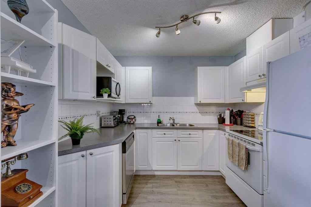 MLS® A2266117 - Unit #305 7 Harvest Gold Manor NE in Harvest Hills Calgary, Residential