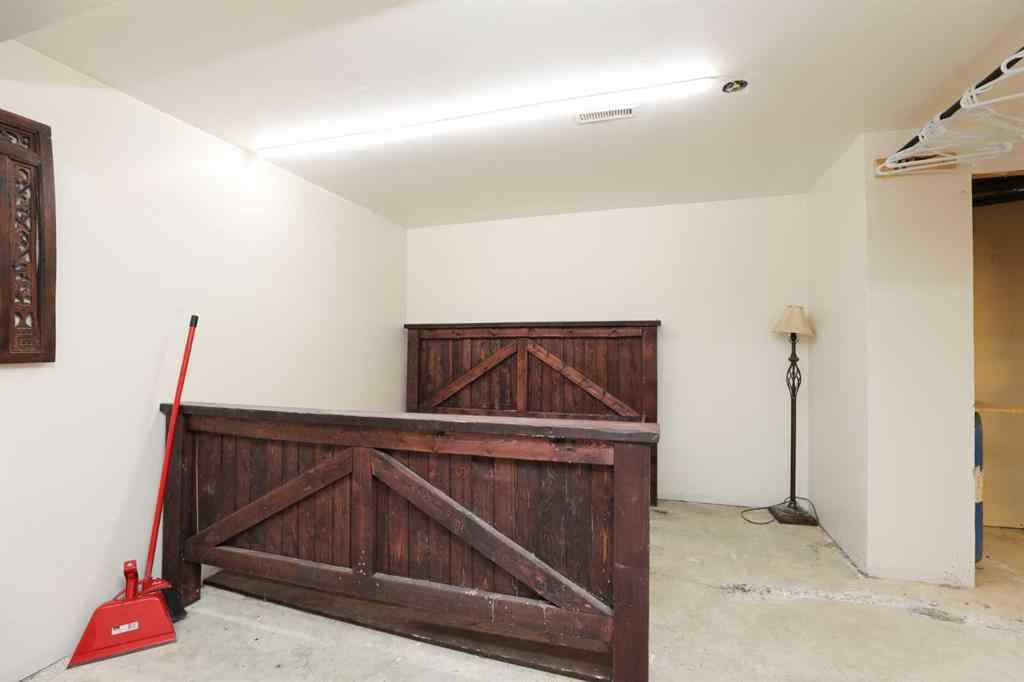 MLS® A2266118 - 1411 Twp Rd 7-3 Road  in NONE Rural Pincher Creek No. 9, M.D. of, Residential