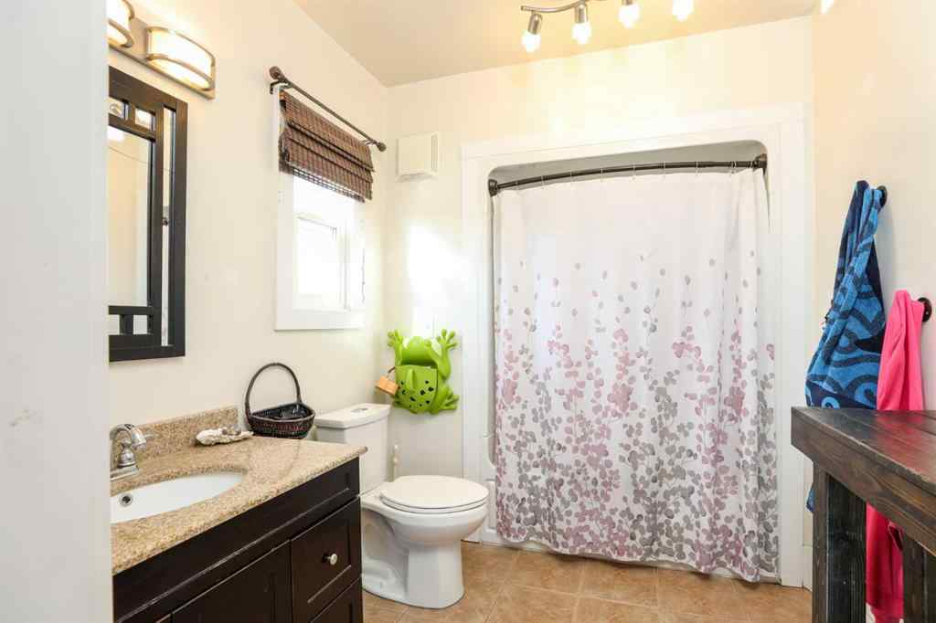 MLS® A2266118 - 1411 Twp Rd 7-3 Road  in NONE Rural Pincher Creek No. 9, M.D. of, Residential