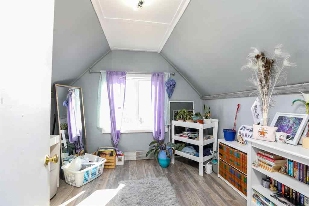 MLS® A2266118 - 1411 Twp Rd 7-3 Road  in NONE Rural Pincher Creek No. 9, M.D. of, Residential