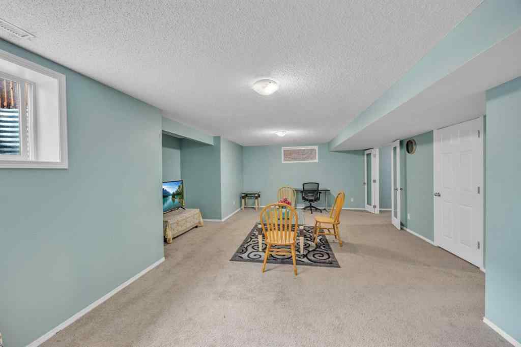 MLS® A2266120 - 814 Copperfield Boulevard SE in Copperfield Calgary, Residential