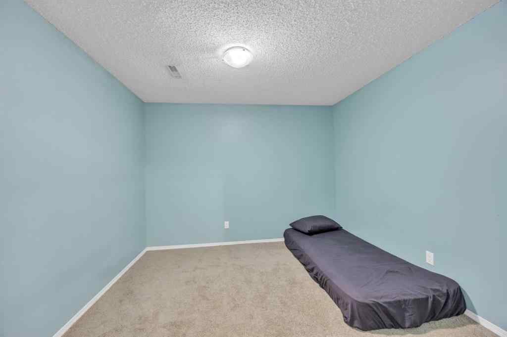 MLS® A2266120 - 814 Copperfield Boulevard SE in Copperfield Calgary, Residential