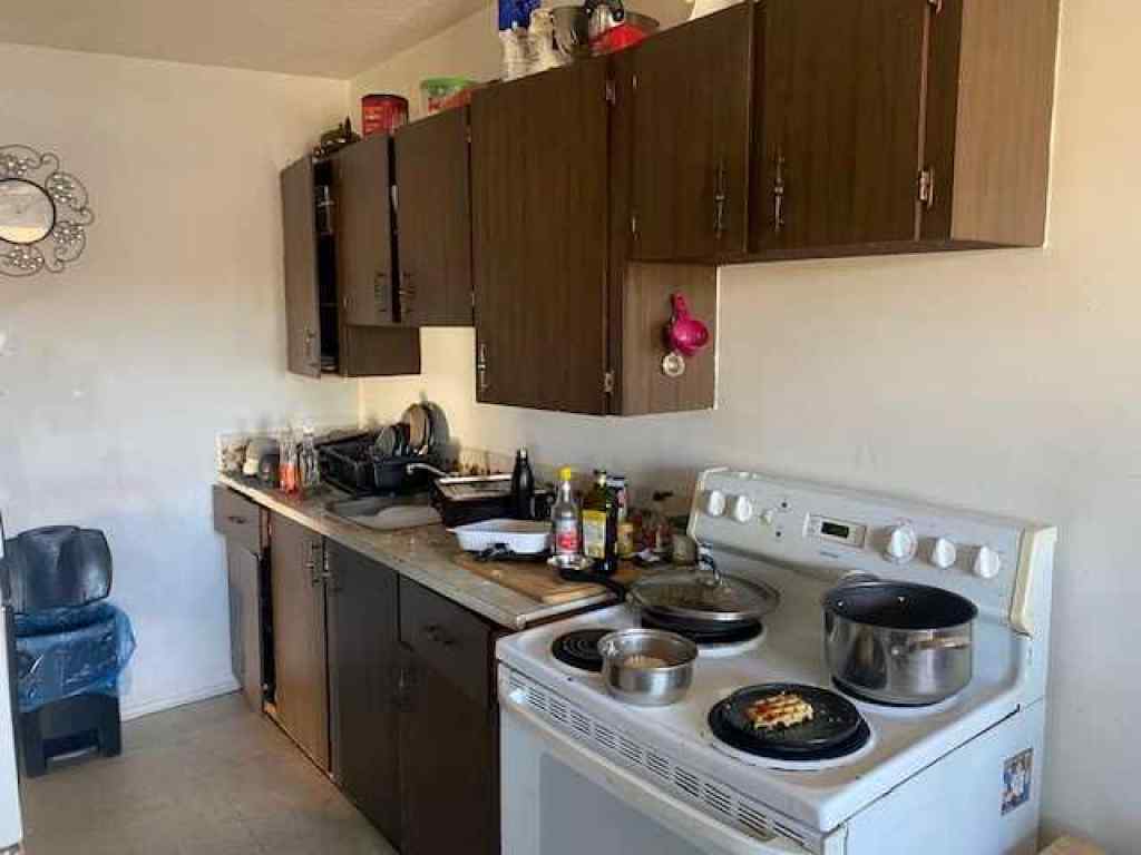 MLS® A2266123 - 4 Huntley Close NE in Huntington Hills Calgary, Multi-Family