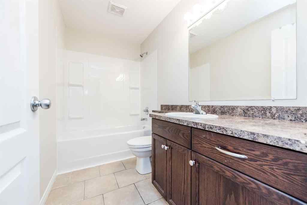 MLS® A2266124 - 11026 60 Avenue  in O\'Brien Lake Grande Prairie, Residential