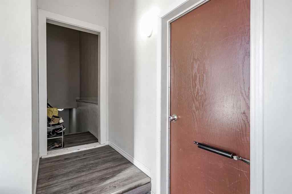 MLS® A2266127 - 1468 Renfrew Drive NE in Renfrew Calgary, Residential