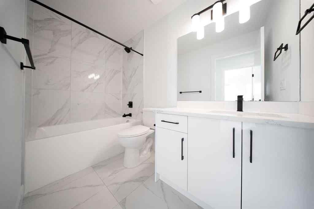 MLS® A2266129 - 55 Baysprings Terrace SW in Baysprings Airdrie, Residential