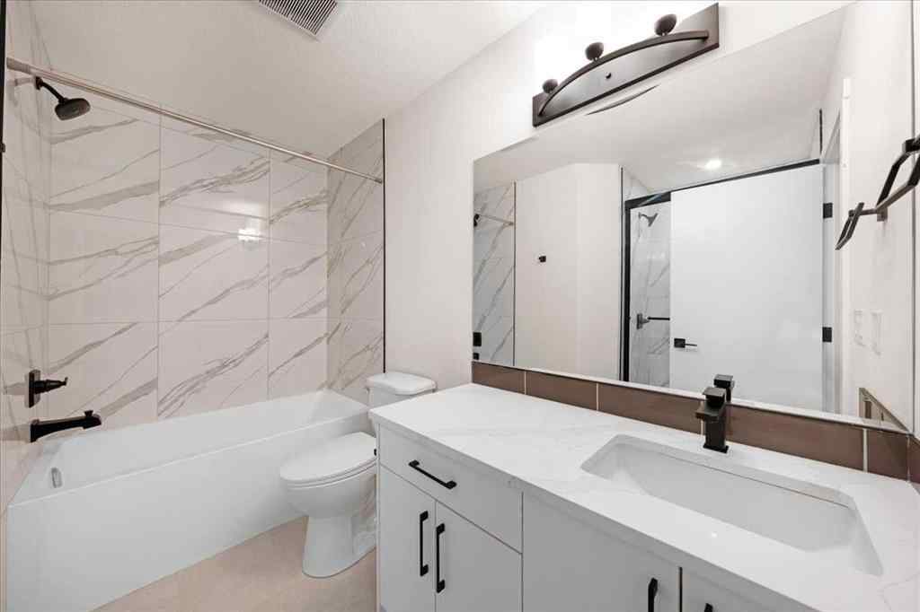 MLS® A2266130 - 39 Baysprings Terrace SW in Baysprings Airdrie, Residential