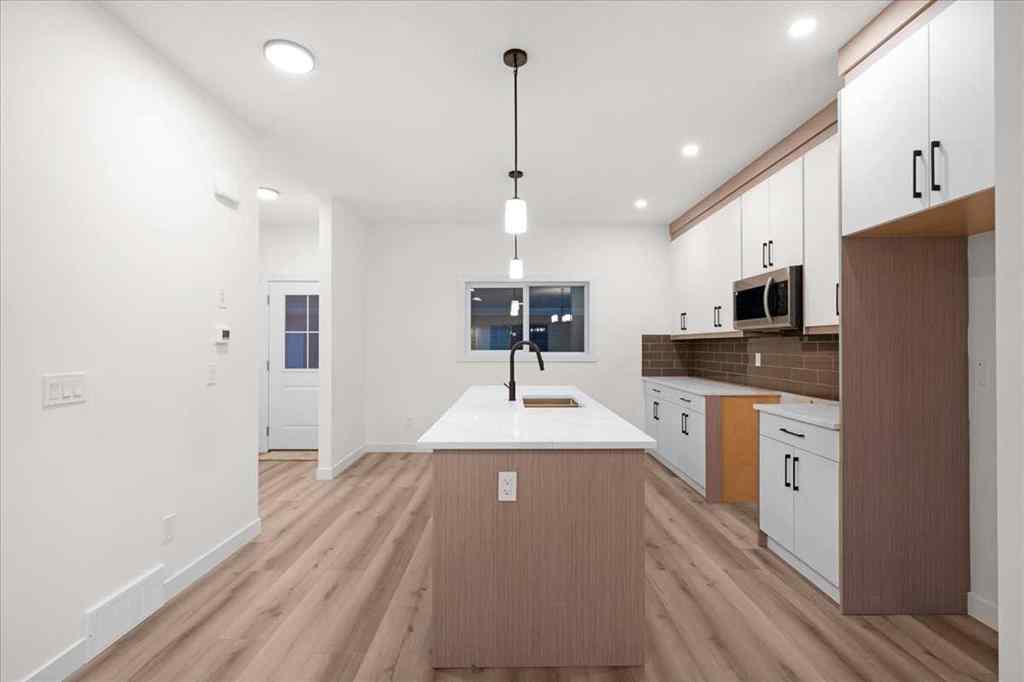 MLS® A2266130 - 39 Baysprings Terrace SW in Baysprings Airdrie, Residential