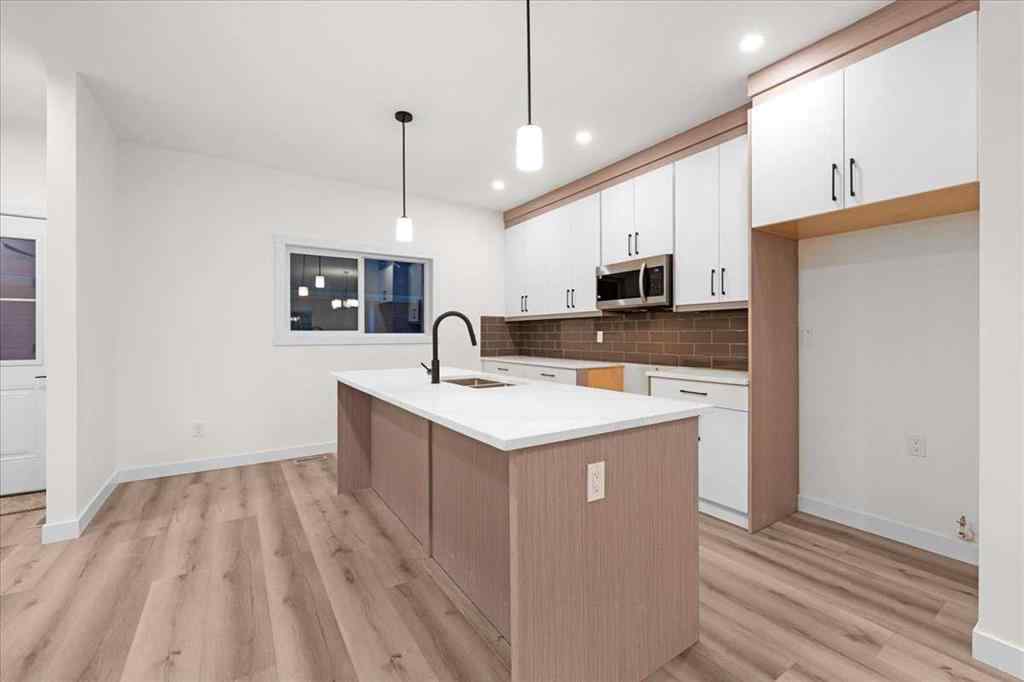 MLS® A2266130 - 39 Baysprings Terrace SW in Baysprings Airdrie, Residential