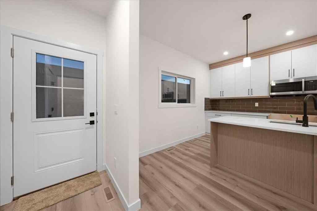 MLS® A2266130 - 39 Baysprings Terrace SW in Baysprings Airdrie, Residential