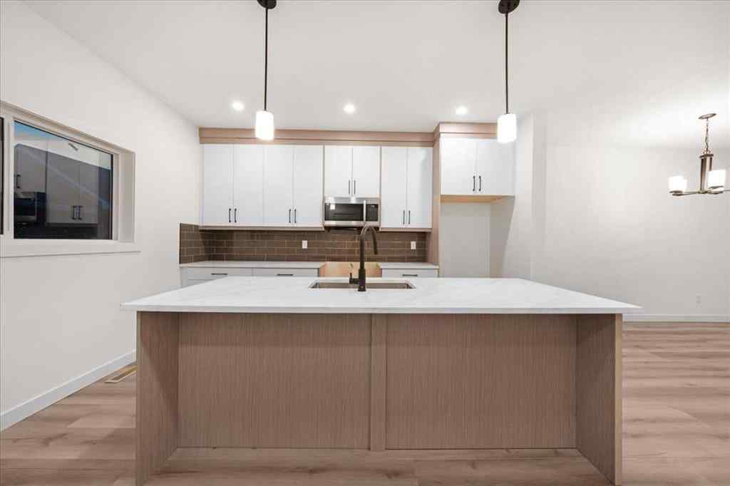 MLS® A2266130 - 39 Baysprings Terrace SW in Baysprings Airdrie, Residential