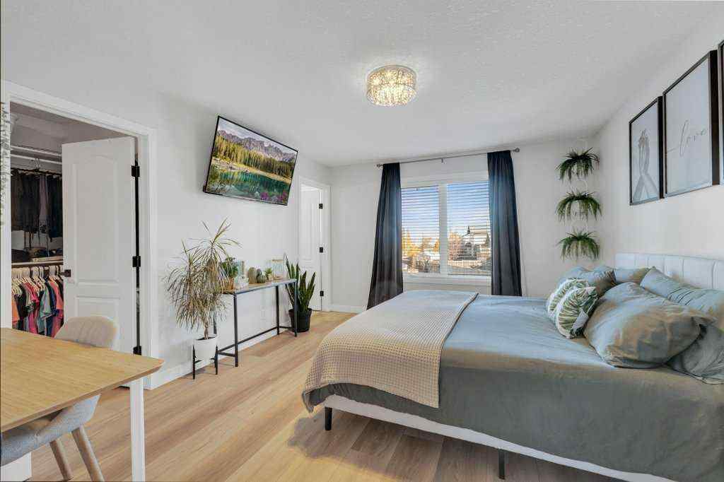 MLS® A2266131 - 9 Rozier Close  in Ryders Ridge Sylvan Lake, Residential