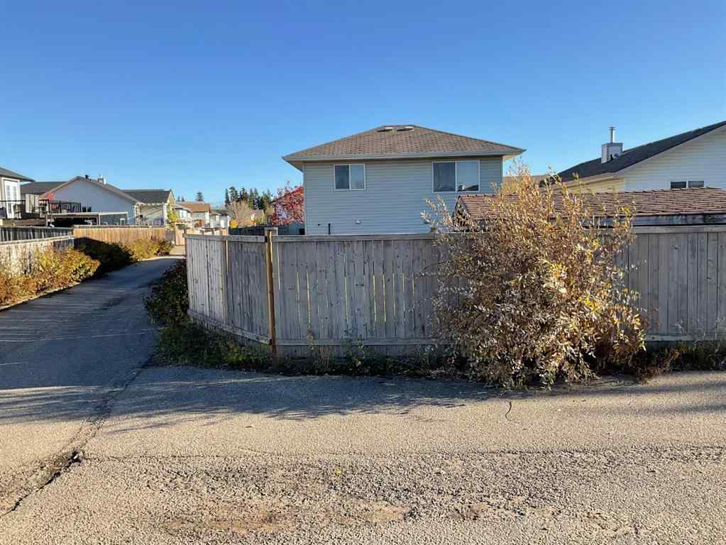 MLS® A2266132 - 103 Wolf Way SE in Wood Buffalo Fort McMurray, Residential