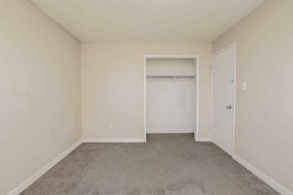 MLS® A2266133 - 8115 94 Street  in Patterson Place Grande Prairie, Residential