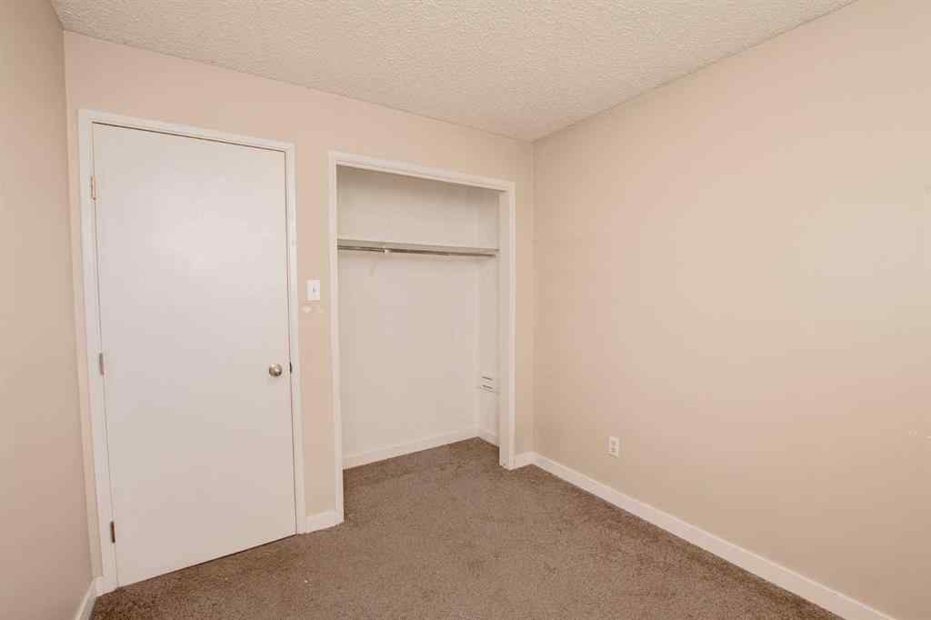 MLS® A2266133 - 8115 94 Street  in Patterson Place Grande Prairie, Residential