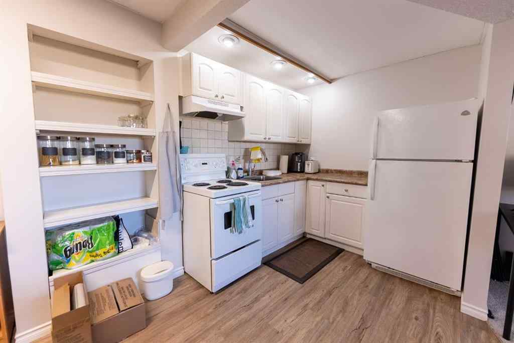 MLS® A2266134 - 35 Oak Street  in Oriole Park Red Deer, Residential