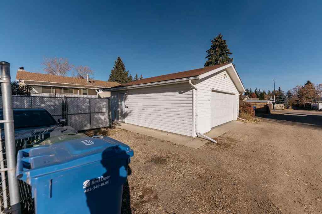 MLS® A2266134 - 35 Oak Street  in Oriole Park Red Deer, Residential