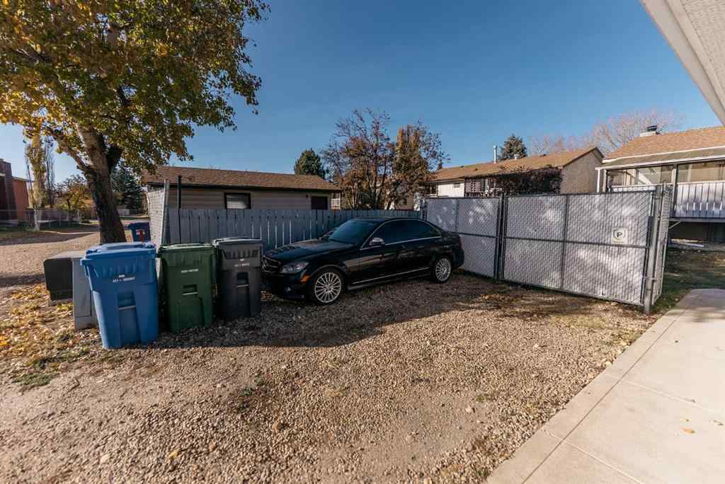 MLS® A2266134 - 35 Oak Street  in Oriole Park Red Deer, Residential