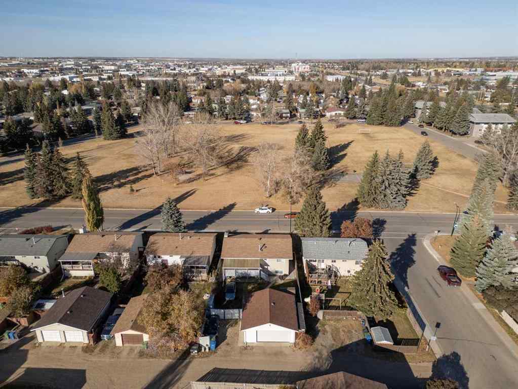 MLS® A2266134 - 35 Oak Street  in Oriole Park Red Deer, Residential