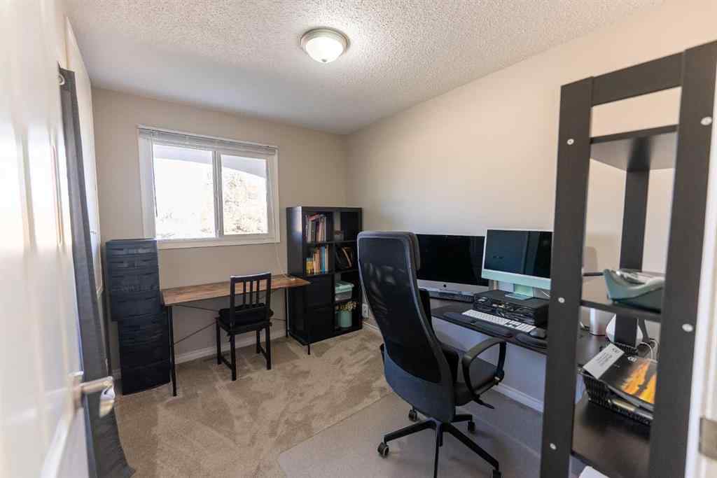 MLS® A2266134 - 35 Oak Street  in Oriole Park Red Deer, Residential