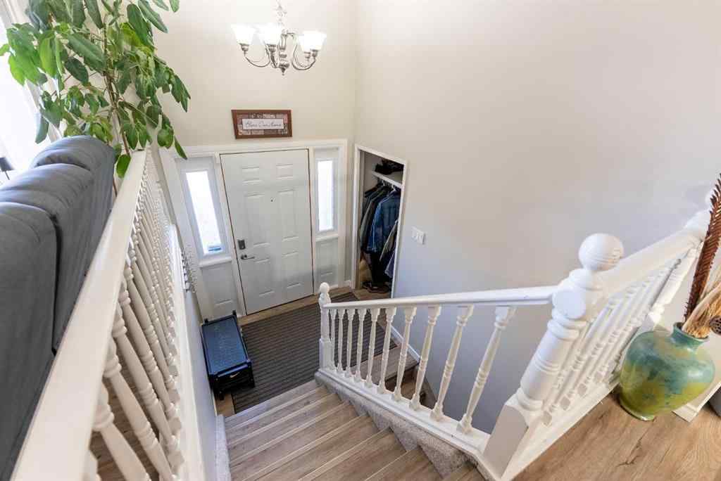 MLS® A2266134 - 35 Oak Street  in Oriole Park Red Deer, Residential