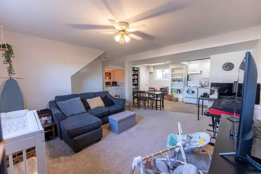 MLS® A2266134 - 35 Oak Street  in Oriole Park Red Deer, Residential