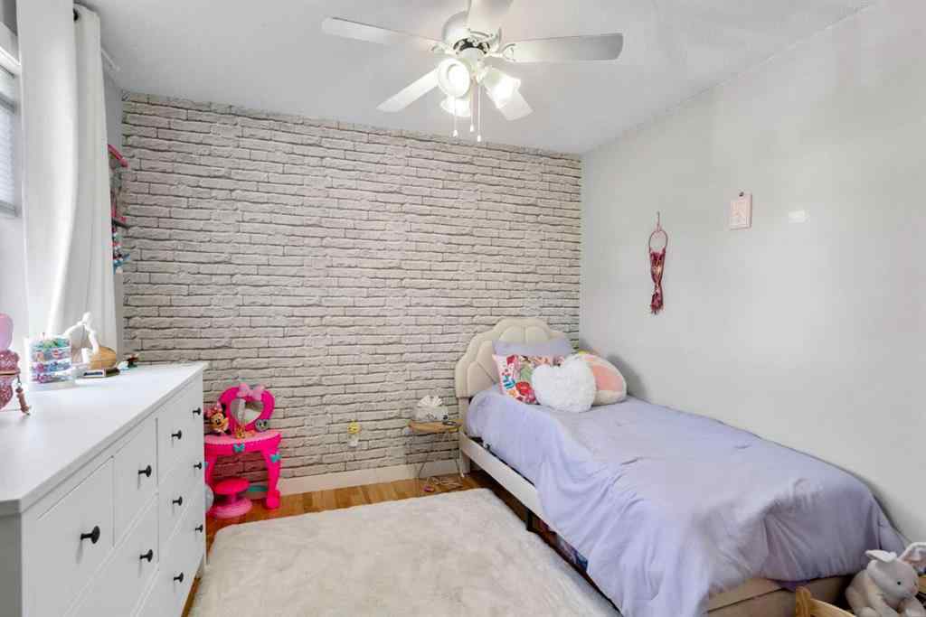 MLS® A2266136 - 2581 Coopers Circle SW in Coopers Crossing Airdrie, Residential