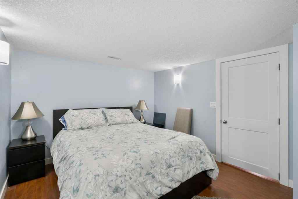 MLS® A2266136 - 2581 Coopers Circle SW in Coopers Crossing Airdrie, Residential