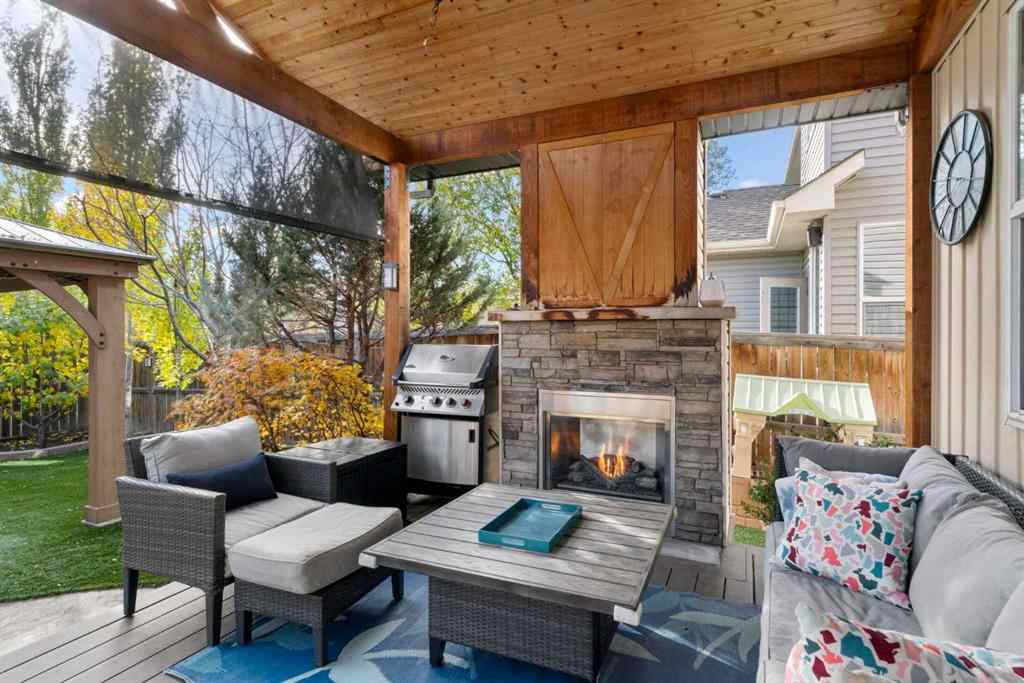 MLS® A2266136 - 2581 Coopers Circle SW in Coopers Crossing Airdrie, Residential